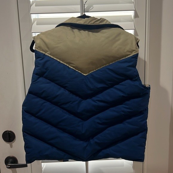 Vintage Woolrich Blue and Tan Vest - fits size M - Picture 3 of 3